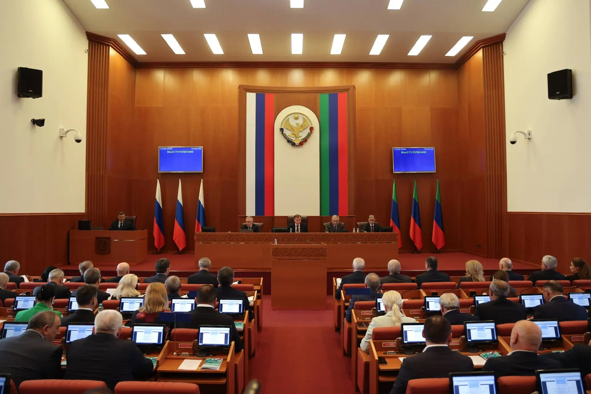 Магомед Рамазанов утвержден в должности Председателя Правительства Республики Дагестан